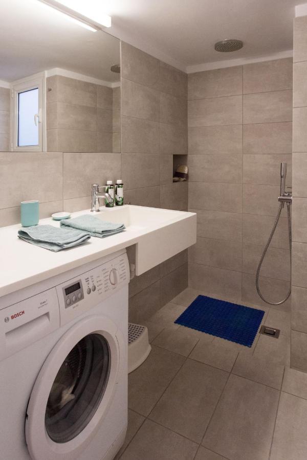 2 Bdrm Apt For Up To 6 Guests Next To Acropolis Museum Atenas Exterior foto